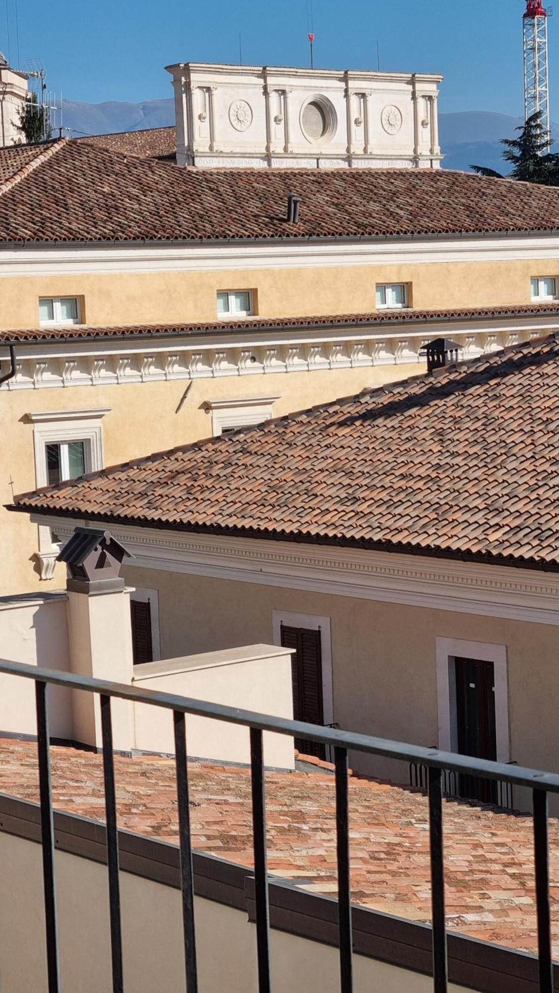 Appartement Antica Dimora San Crisante - Centro Storico à LʼAquila Extérieur photo