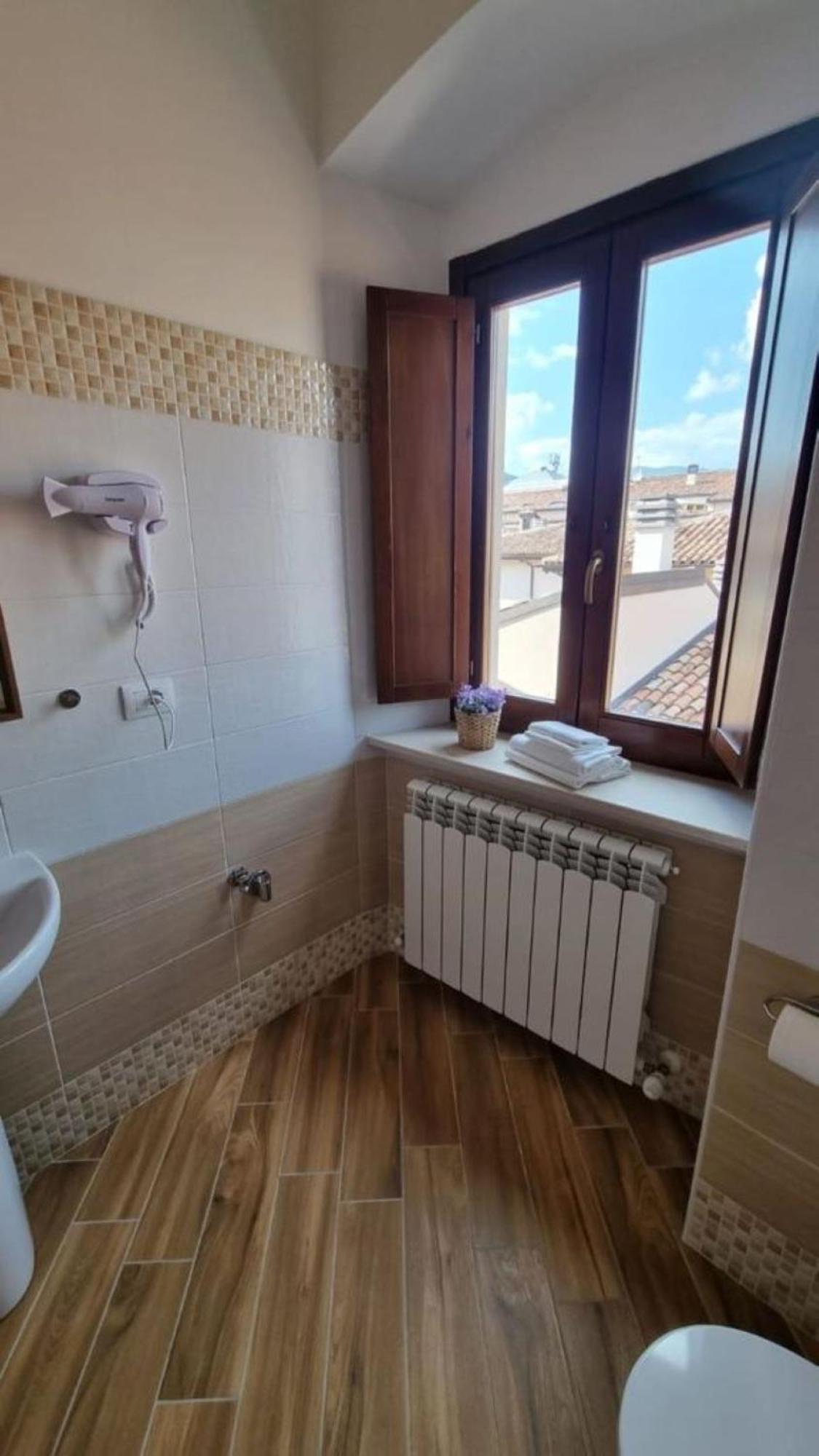 Appartement Antica Dimora San Crisante - Centro Storico à LʼAquila Extérieur photo