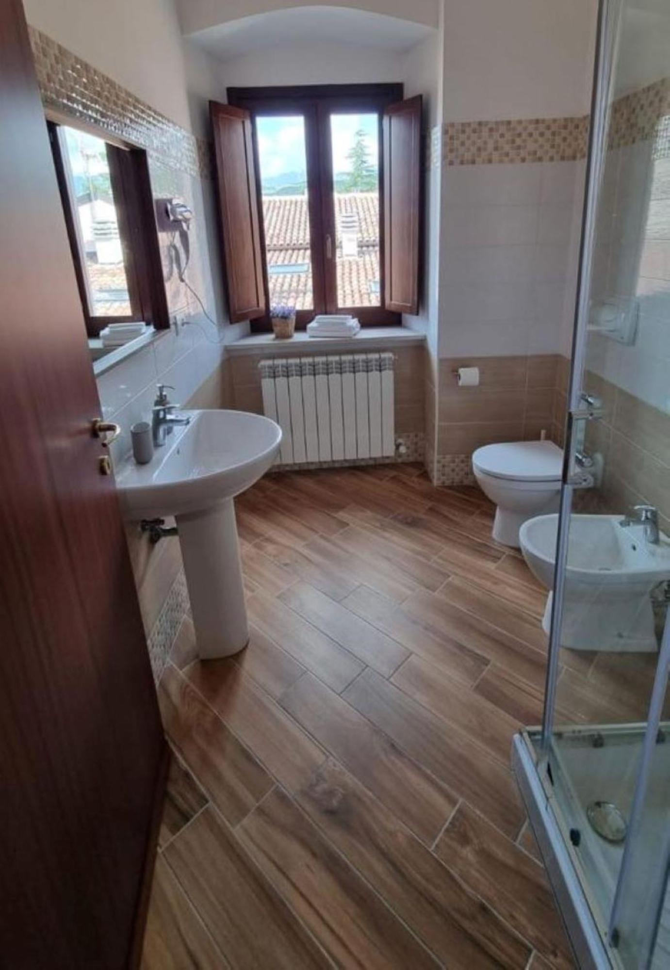 Appartement Antica Dimora San Crisante - Centro Storico à LʼAquila Extérieur photo