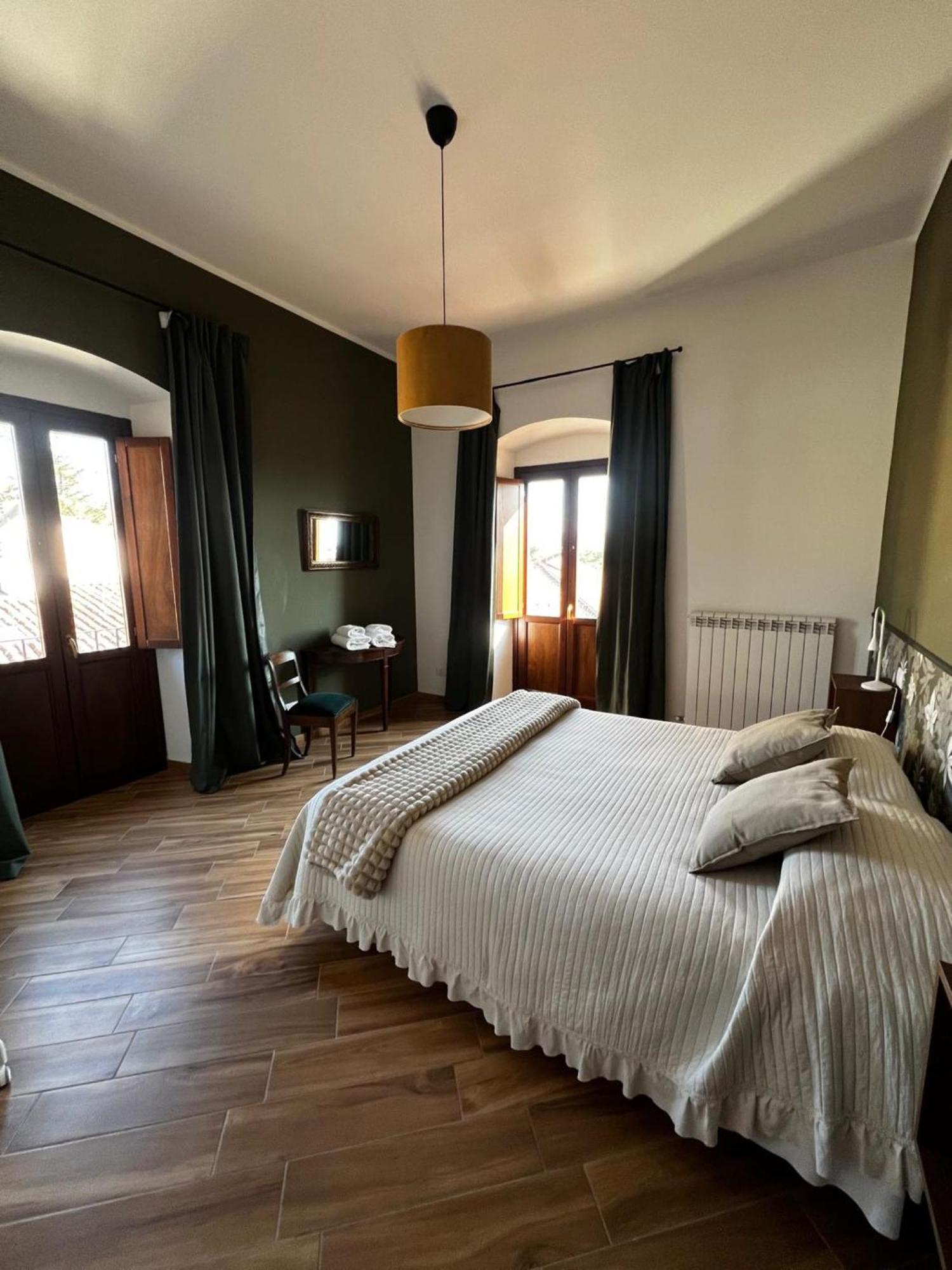 Appartement Antica Dimora San Crisante - Centro Storico à LʼAquila Extérieur photo